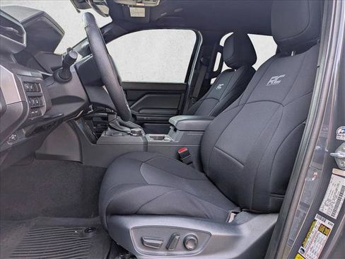 Used 2024 Toyota Tacoma TRD Sport w/ TRD Sport Upgrade Package image 16