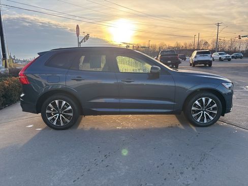 Certified 2023 Volvo XC60 B5 Plus w/ Protection Package Premier image 5