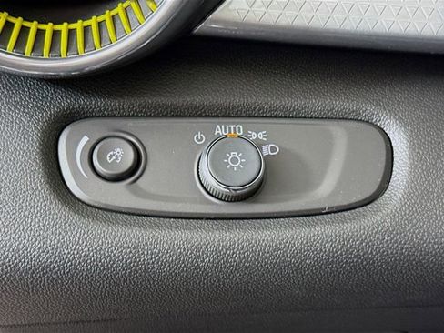 New 2026 Chevrolet Trax LT w/ Driver Confidence Package image 12