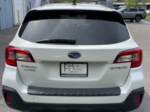 Used 2019 Subaru Outback 2.5i Limited AWD/4WD image 6