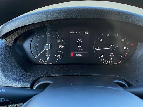 Used 2023 RAM ProMaster 2500 FWD image 13