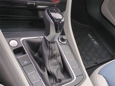 New 2026 Volkswagen Jetta SE image 12