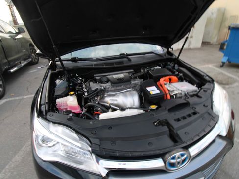 Used 2013 Toyota Camry SE image 32