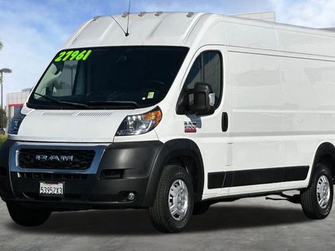 Used 2021 RAM ProMaster 2500 w/ Premium Appearance Group image 10