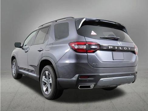 New 2026 Honda Pilot EX-L image 3