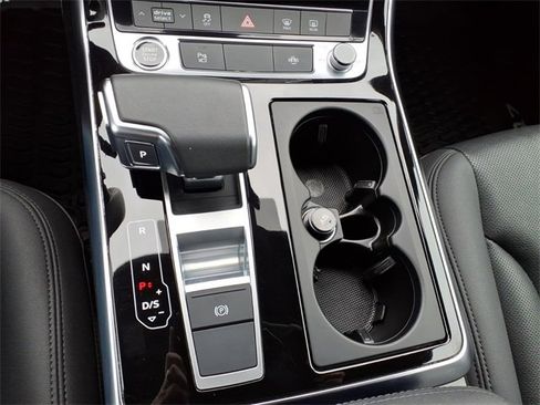 Used 2023 Audi Q7 3.0T Premium Plus w/ Premium Plus Package image 15