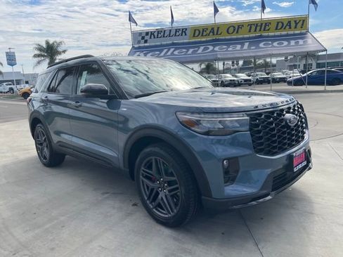 New 2026 Ford Explorer ST-Line w/ ST-Line Street Pack image 7