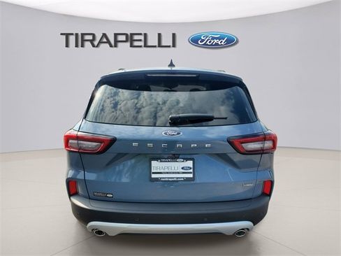 New 2025 Ford Escape SE image 7