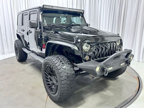 Used 2017 Jeep Wrangler Unlimited Sport image 20