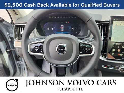 New 2026 Volvo XC90 B6 Plus w/ Protection Package Premier image 9
