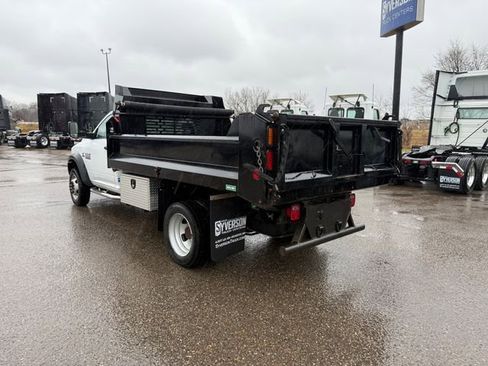 Used 2018 RAM 5500 Tradesman w/ Power & Remote Entry Group image 7
