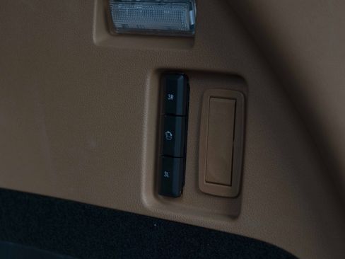 Used 2025 Lincoln Aviator Black Label AWD/4WD image 41