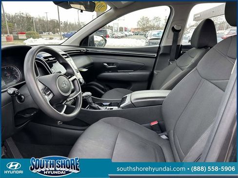 Certified 2022 Hyundai Tucson SE w/ Cargo Package image 17