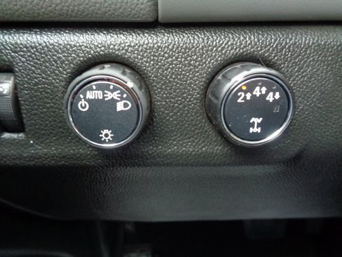 Used 2018 Chevrolet Colorado W/T w/ WT Convenience Package image 26