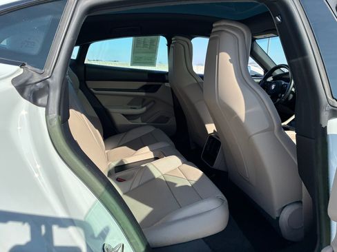 Certified 2022 Porsche Taycan image 23
