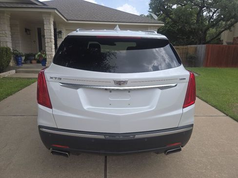 Used 2017 Cadillac XT5 Premium Luxury FWD image 7
