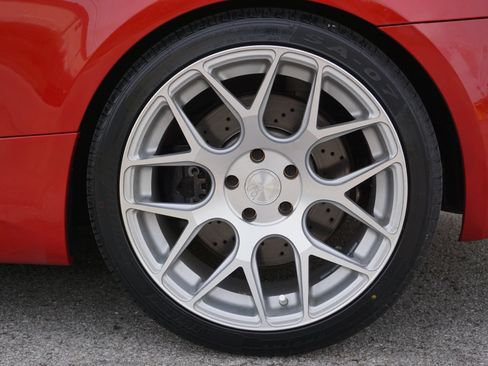 Used 2010 BMW M3 Convertible RWD image 9