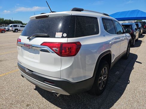 Used 2019 GMC Acadia SLT w/ LPO, Floor Liner Package FWD image 6