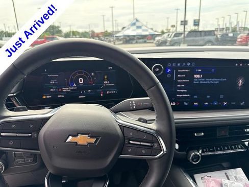 Used 2026 Chevrolet Tahoe LT w/ Comfort Package AWD/4WD image 10