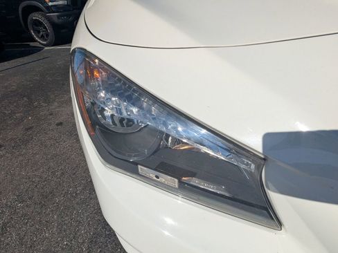 Certified 2017 Mercedes-Benz CLA 250 4MATIC image 21