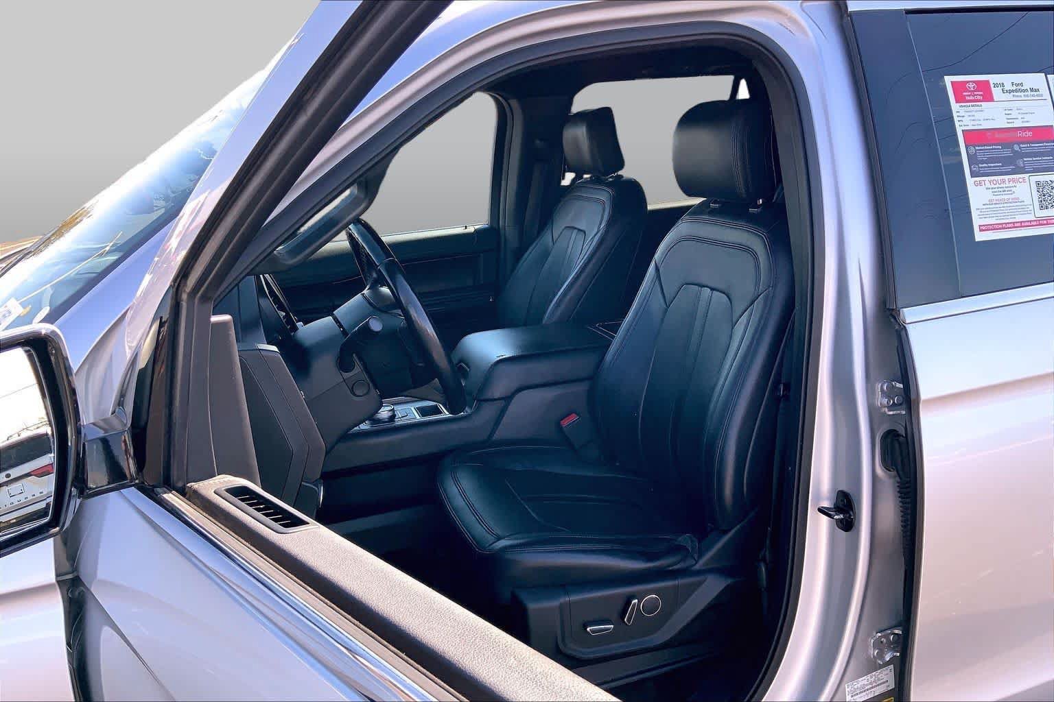 Used 2018 Ford Expedition Max Limited RWD image 8