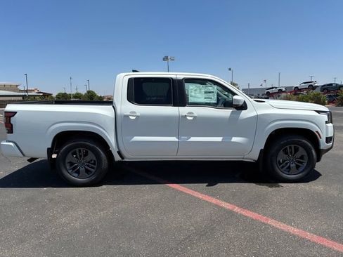New 2026 Nissan Frontier SV w/ SV Convenience Package RWD image 7