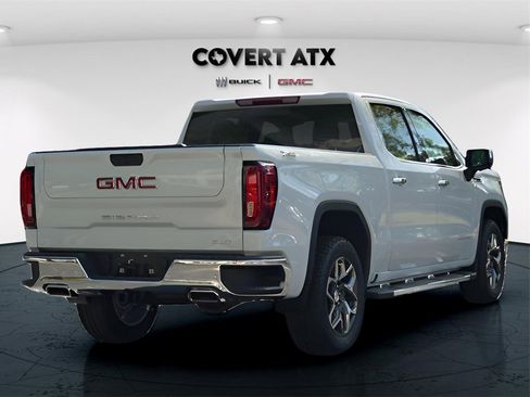 New 2026 GMC Sierra 1500 SLT image 7