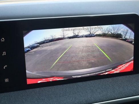 New 2026 Nissan Kicks SV w/ SV Premium Package FWD image 15