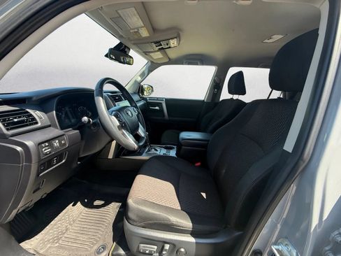 Used 2021 Toyota 4Runner Trail Special Edition AWD/4WD image 11