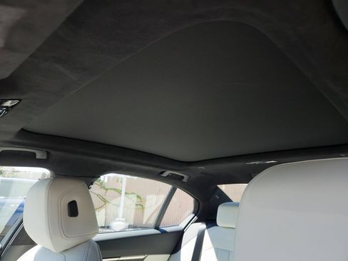 New 2027 BMW 530i w/ M Sport Package RWD image 9