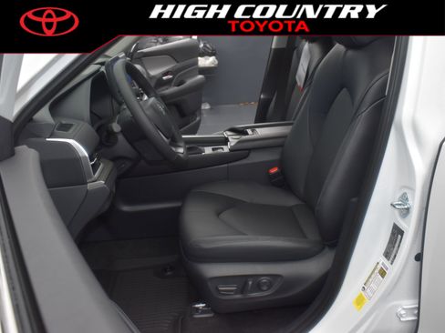 New 2026 Toyota Grand Highlander XLE image 23