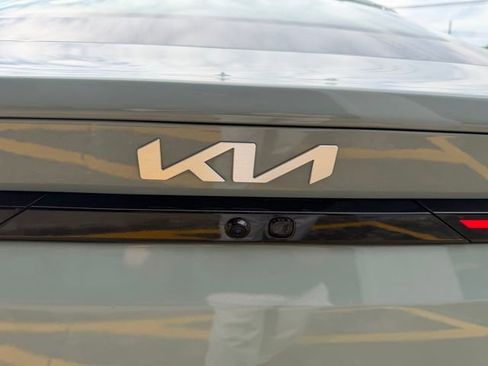 Used 2025 Kia K4 FWD image 16