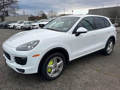 Used 2015 Porsche Cayenne S w/ Premium Plus Package image 2