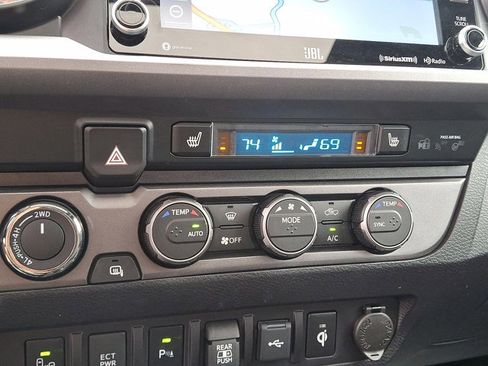 Used 2023 Toyota Tacoma SR5 image 21