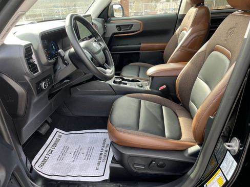 Used 2025 Ford Bronco Sport Outer Banks w/ Outer Banks Tech Package+ image 17