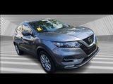 Used 2022 Nissan Rogue Sport SV image 3