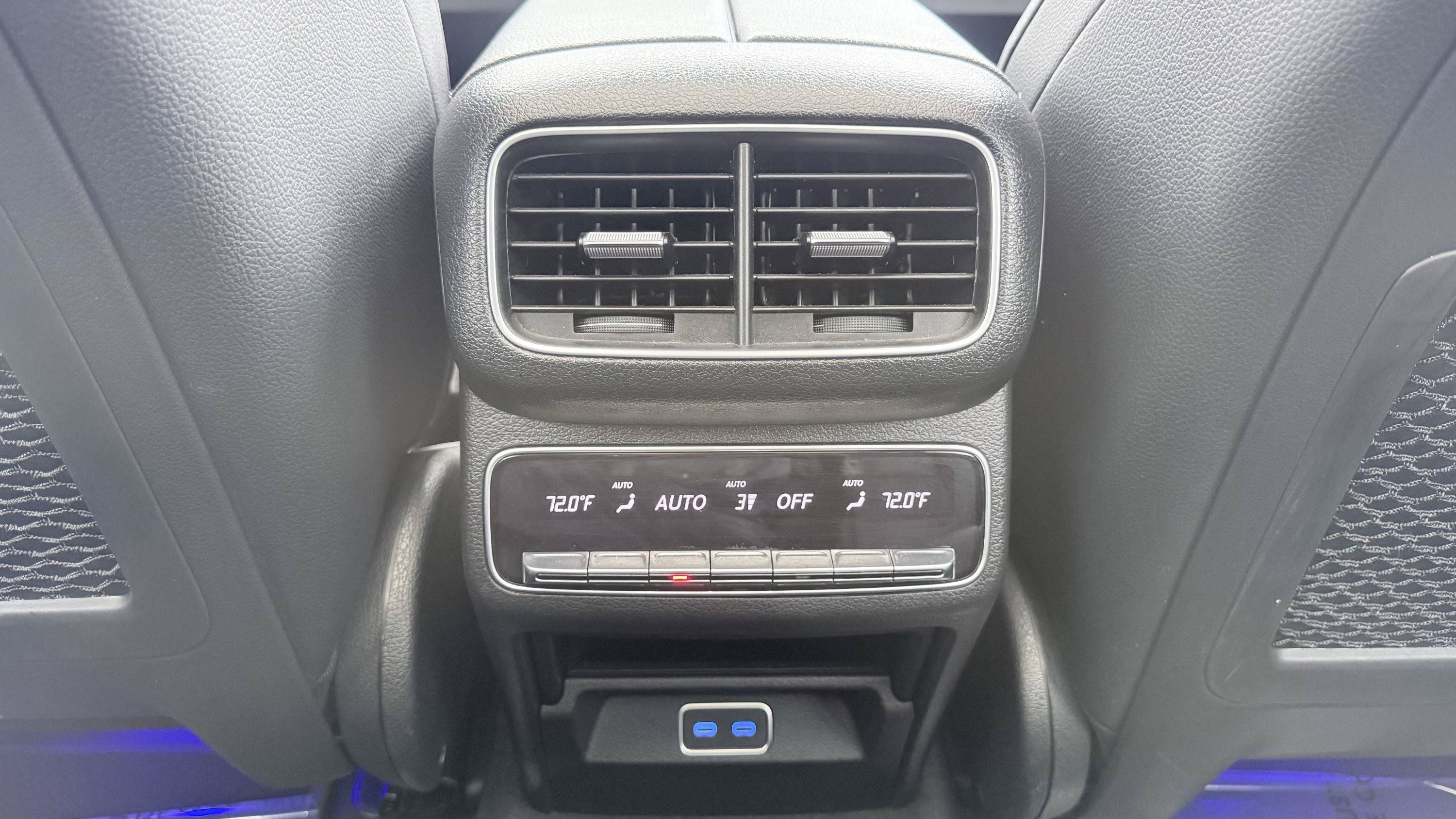 Used 2024 Mercedes-Benz GLS 450 4MATIC image 60