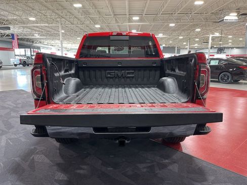 Used 2017 GMC Sierra 1500 SLT AWD/4WD image 14