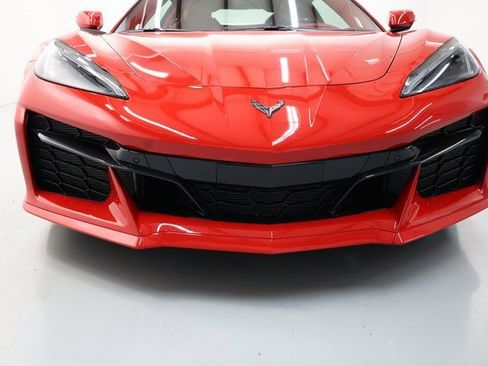 Used 2025 Chevrolet Corvette Z06 image 61