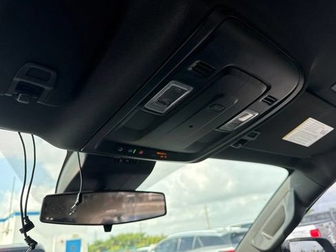Used 2026 Chevrolet Suburban LS RWD image 12