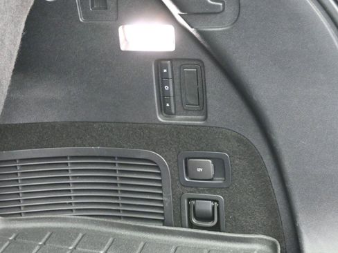 Used 2022 Lincoln Aviator Reserve w/ Equipment Group 201A image 11