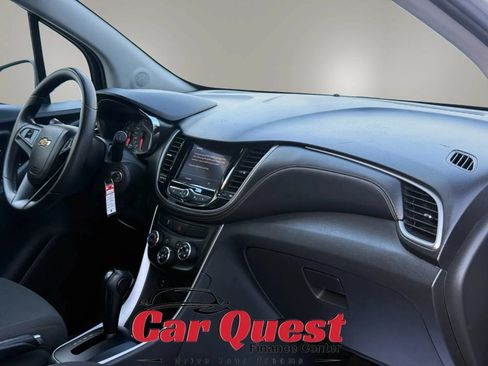 Used 2020 Chevrolet Trax LS w/ Tint and Cruise Package FWD image 18