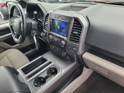 Used 2019 Ford F150 XLT w/ Equipment Group 302A Luxury AWD/4WD image 18