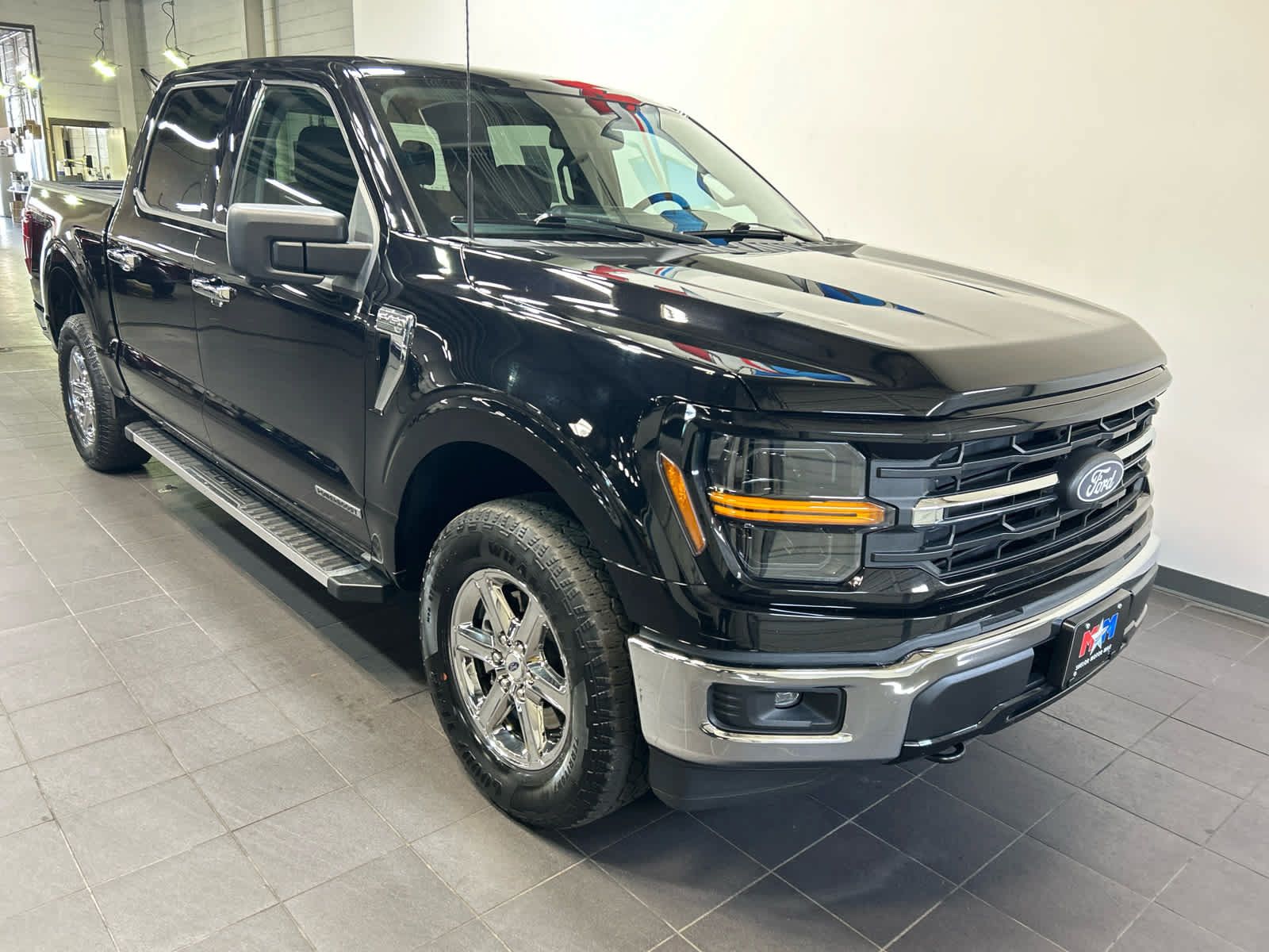 Used 2024 Ford F150 XLT w/ Mobile Office Package AWD/4WD image 2