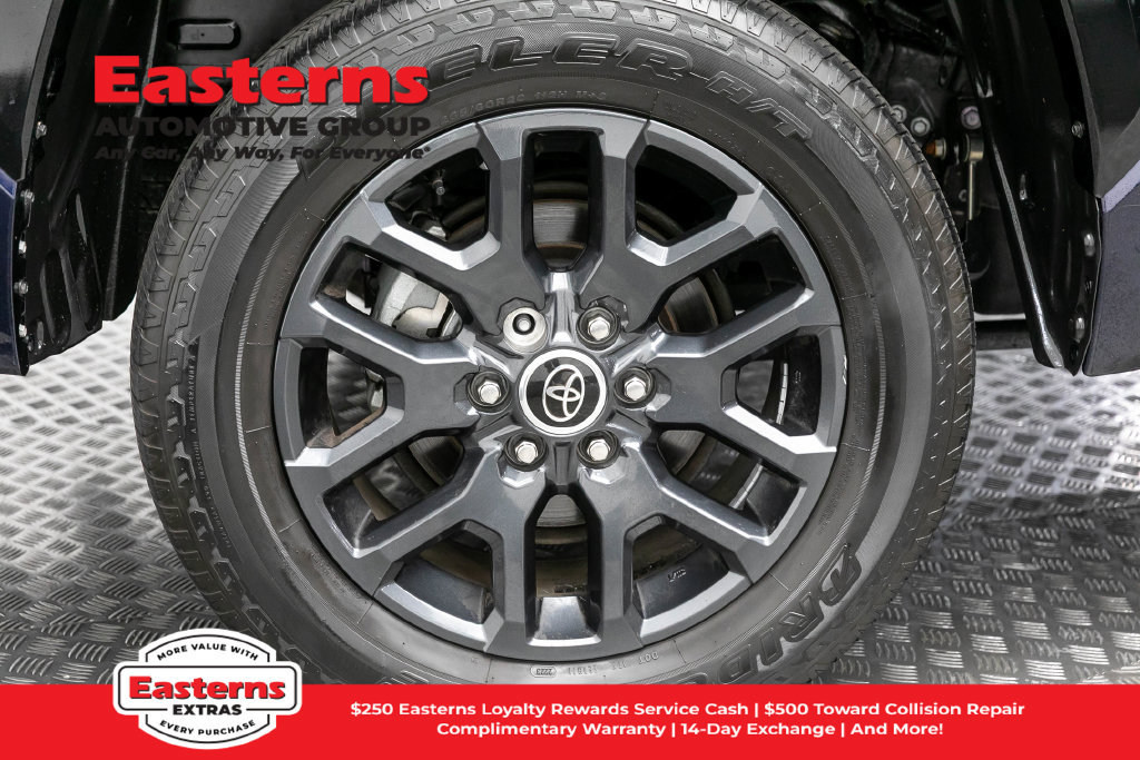 Used 2023 Toyota Tundra Platinum AWD/4WD image 34