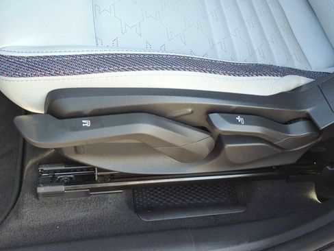 Certified 2025 MINI Cooper Countryman S image 17