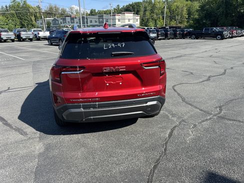 New 2027 GMC Terrain Elevation w/ Elevation Premium Package AWD/4WD image 7