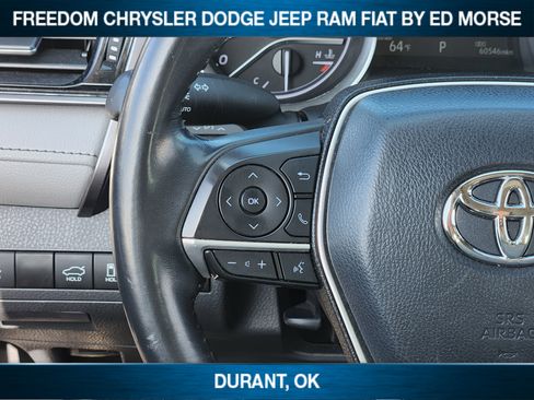 Used 2023 Toyota Camry XLE image 20