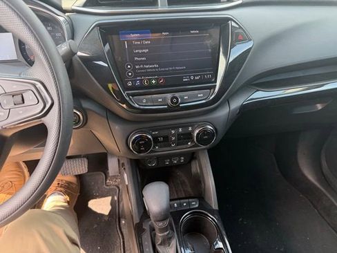 Used 2023 Chevrolet TrailBlazer LT w/ Convenience Package image 15