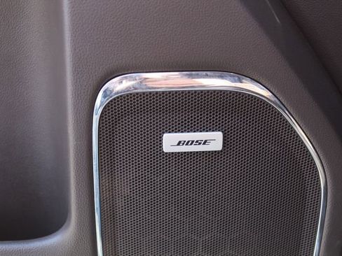 Used 2016 Chevrolet Silverado 1500 High Country image 31